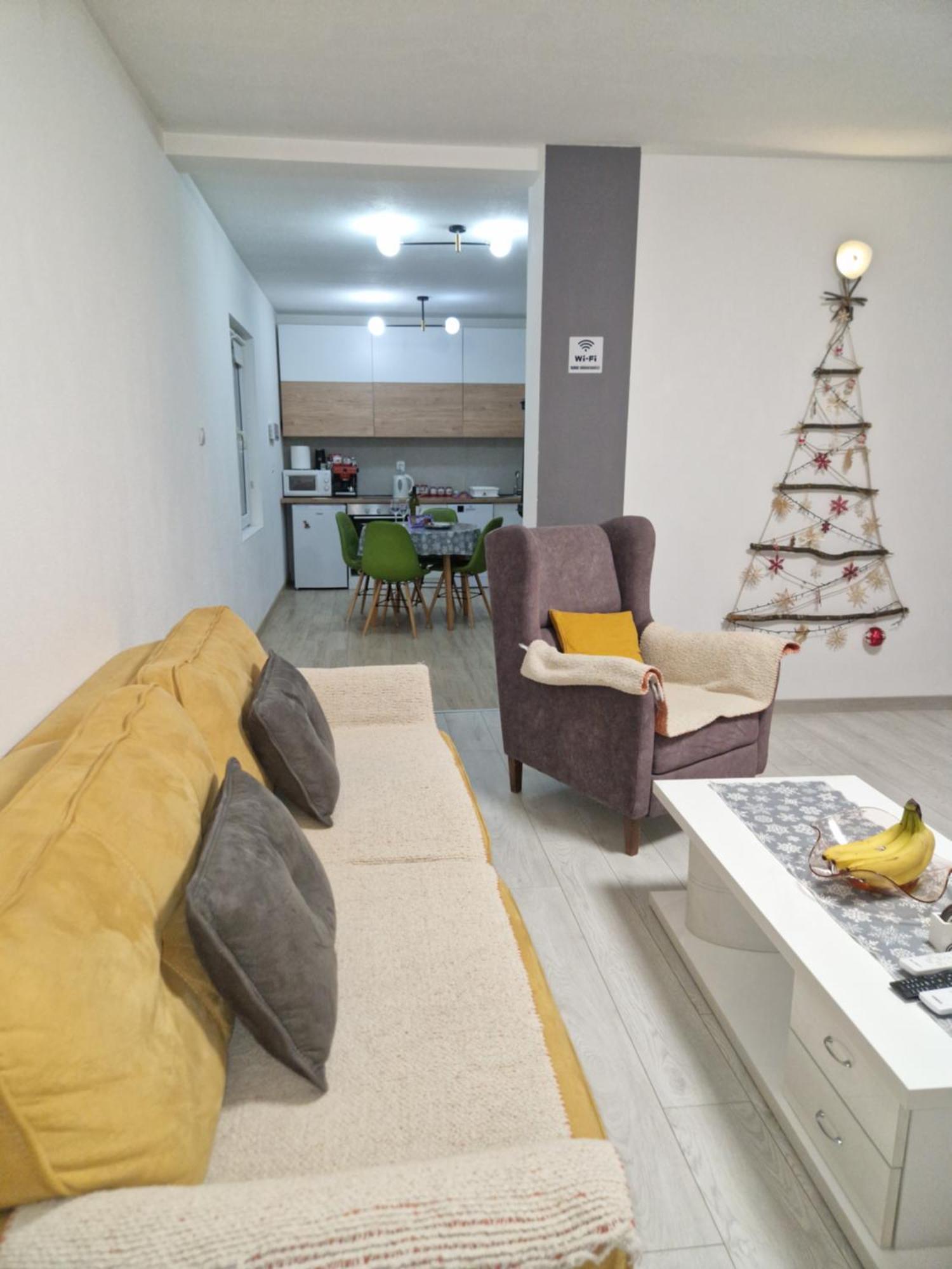 Apartman Irvas コラシン エクステリア 写真